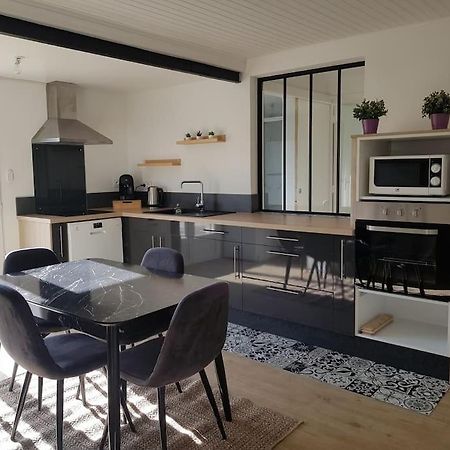 Maison Proche Clermont-Fd Entre Chu Et Cezeaux -Parking Beaumont  Екстериор снимка