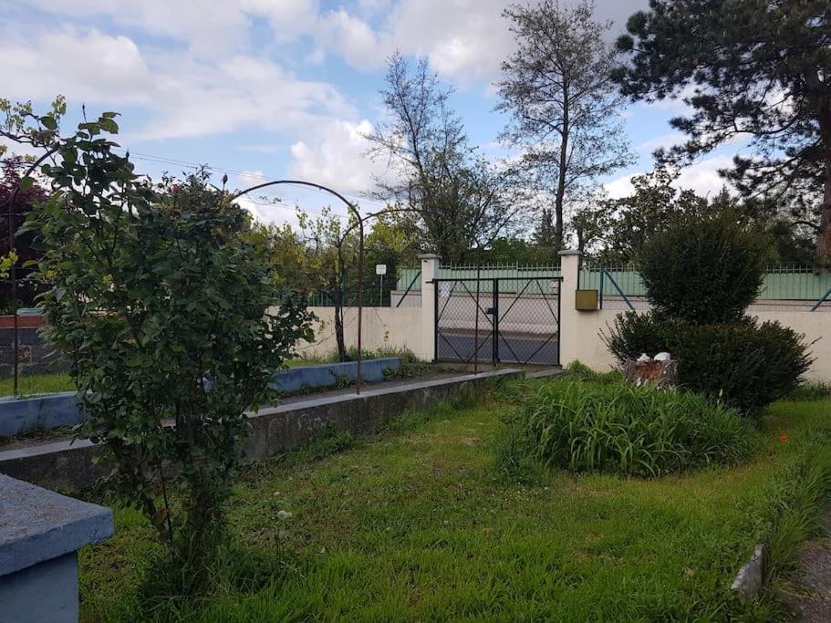 Maison Proche Clermont-Fd Entre Chu Et Cezeaux -Parking Beaumont  Екстериор снимка