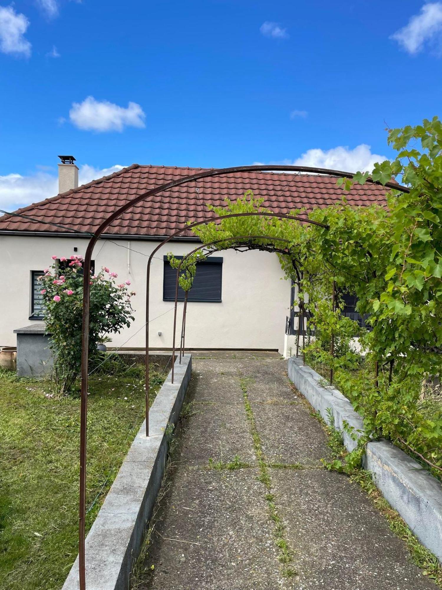Maison Proche Clermont-Fd Entre Chu Et Cezeaux -Parking Beaumont  Екстериор снимка